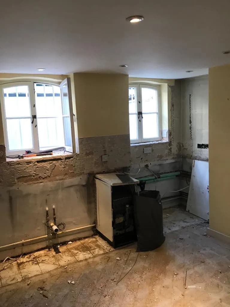 Bergen: wanneer schoonmaak na schade een vergeten woning doet herleven